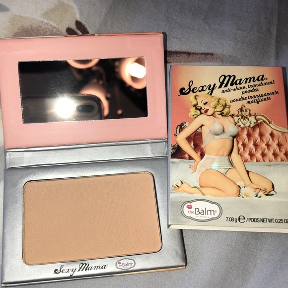 BRAND NEW - Anti-shine Translucent Powder - Picture 1 of 3